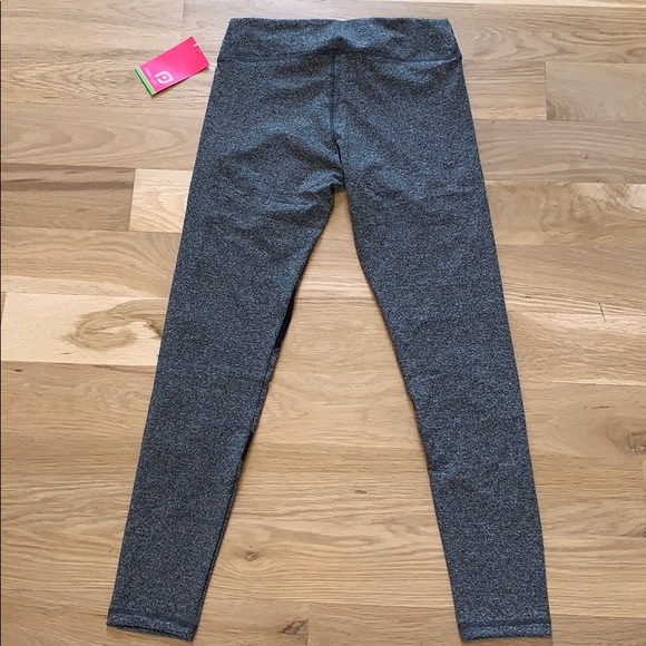 Mesh Insert Leggings - Picture 6 of 7